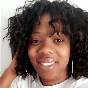 Meet your Posher, Kiera